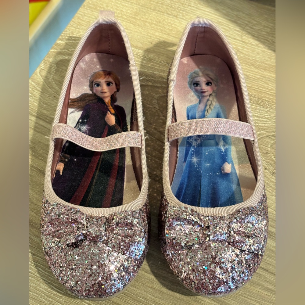 Elsa and Anna Frozen pink glittery ballet flats